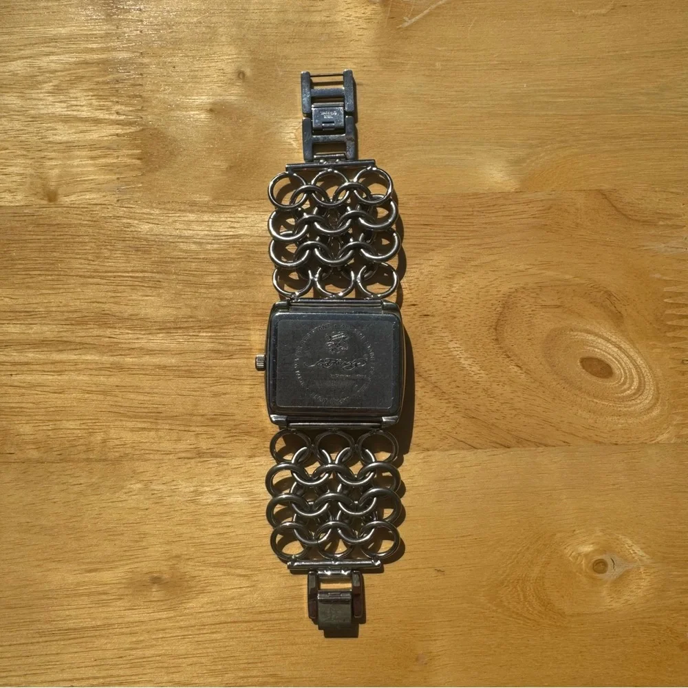 Vintage Ed Hardy by Christian Audigier Lynx Orchid Chainmail Watch - Picture 9 of 12